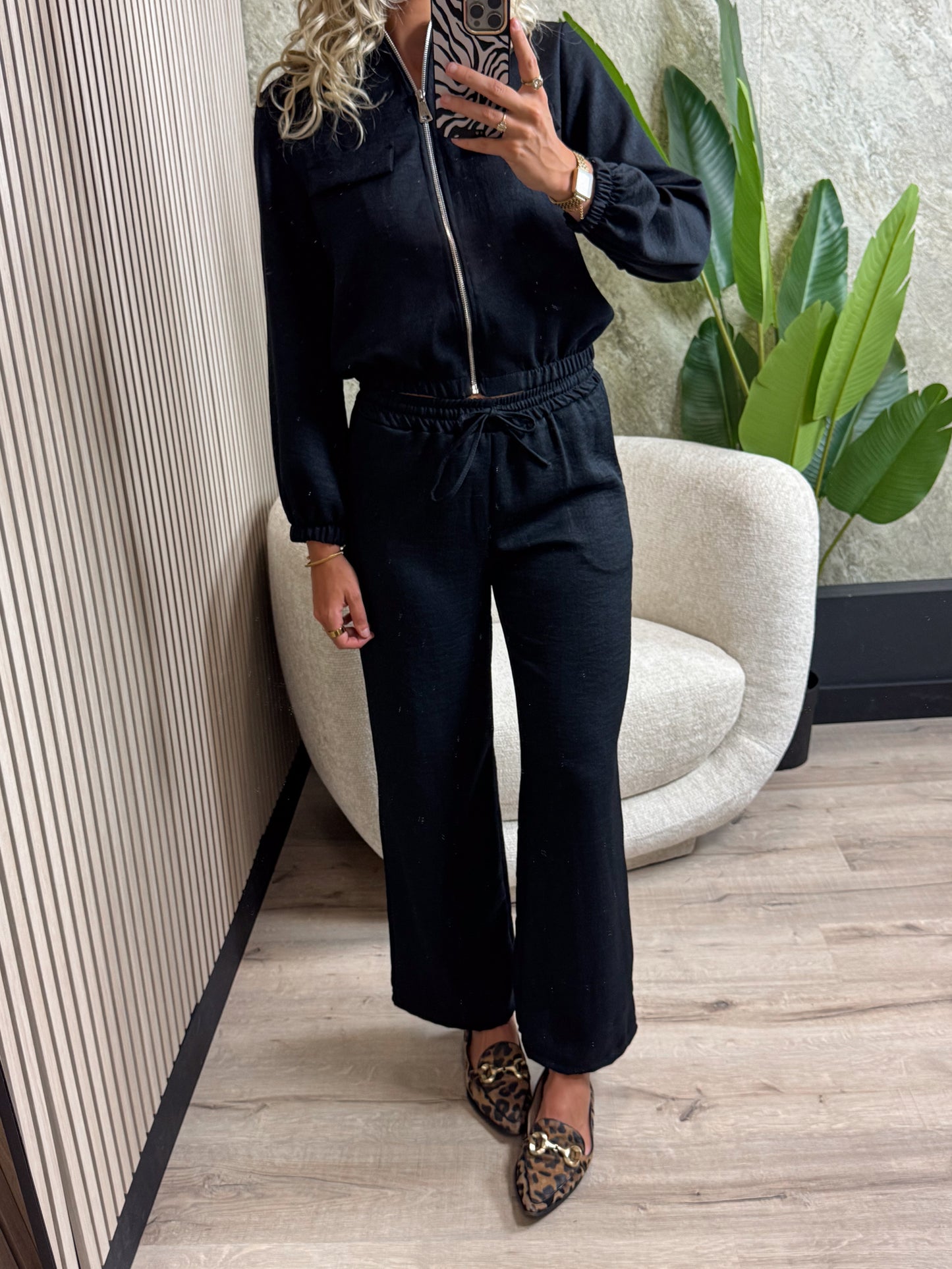 Broek Tirza