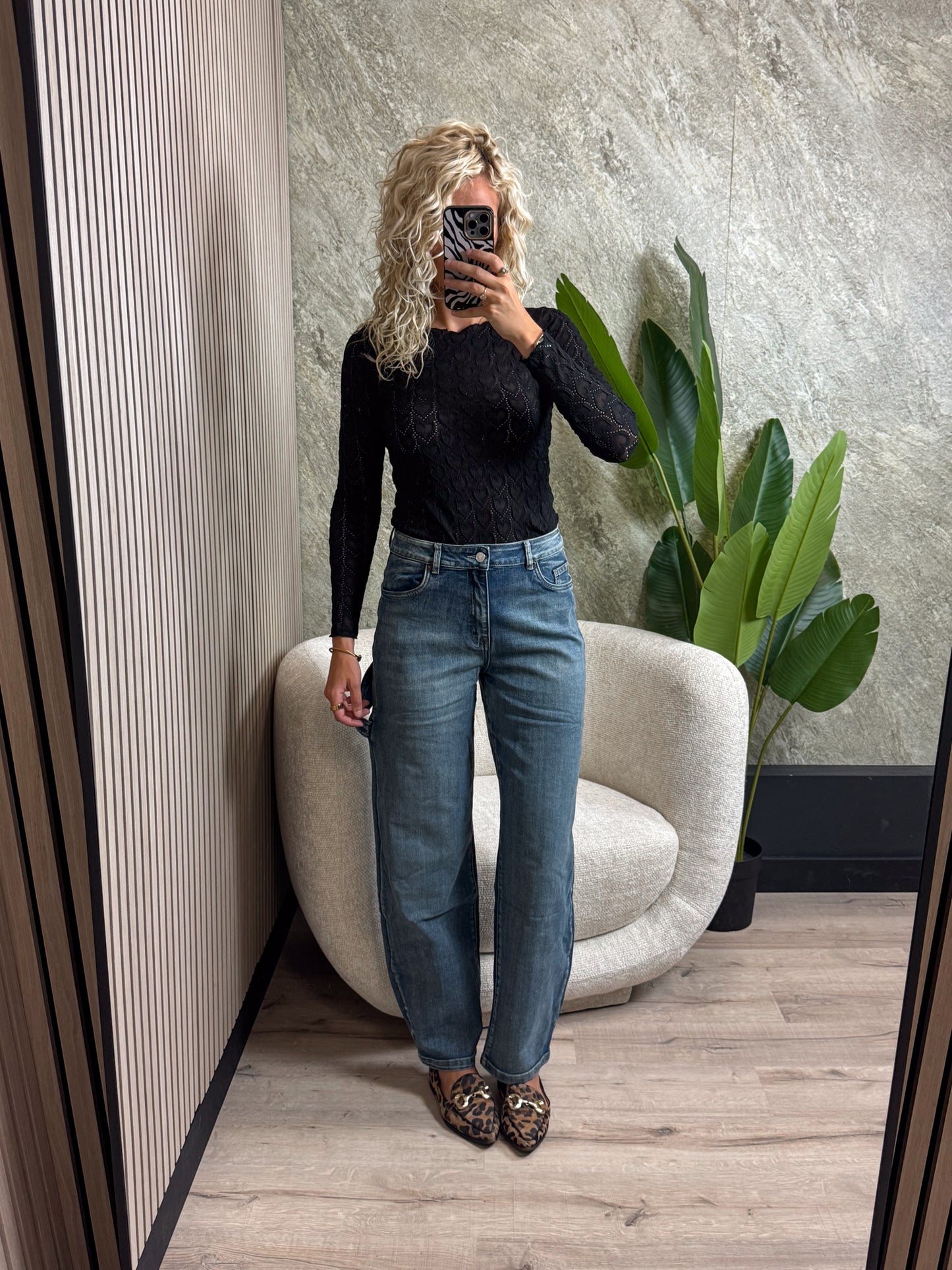 Balloon fit jeans