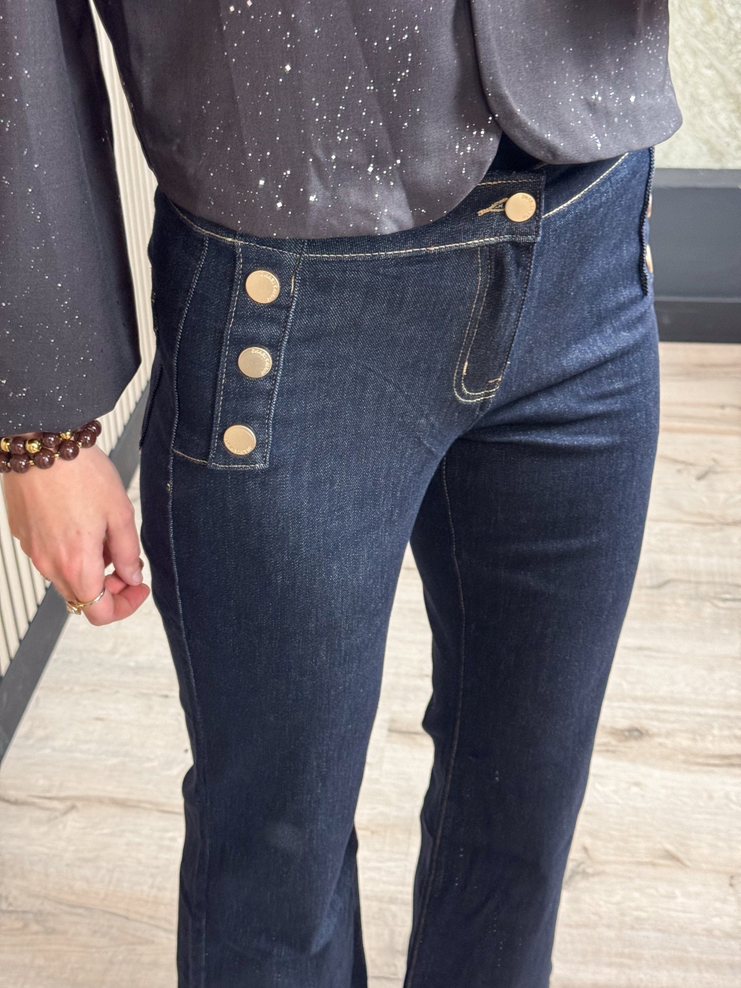 Wide Leg Jeans met knopen