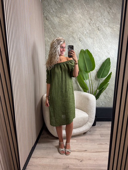 Off-shoulder Jurk