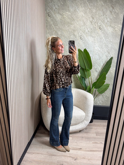 Flared Jeans