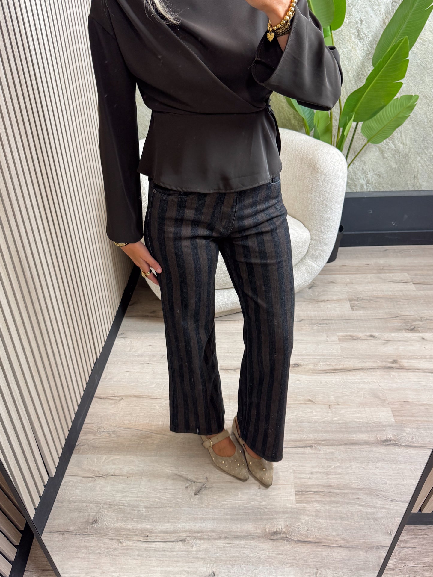 Wide Leg Jeans - Tara