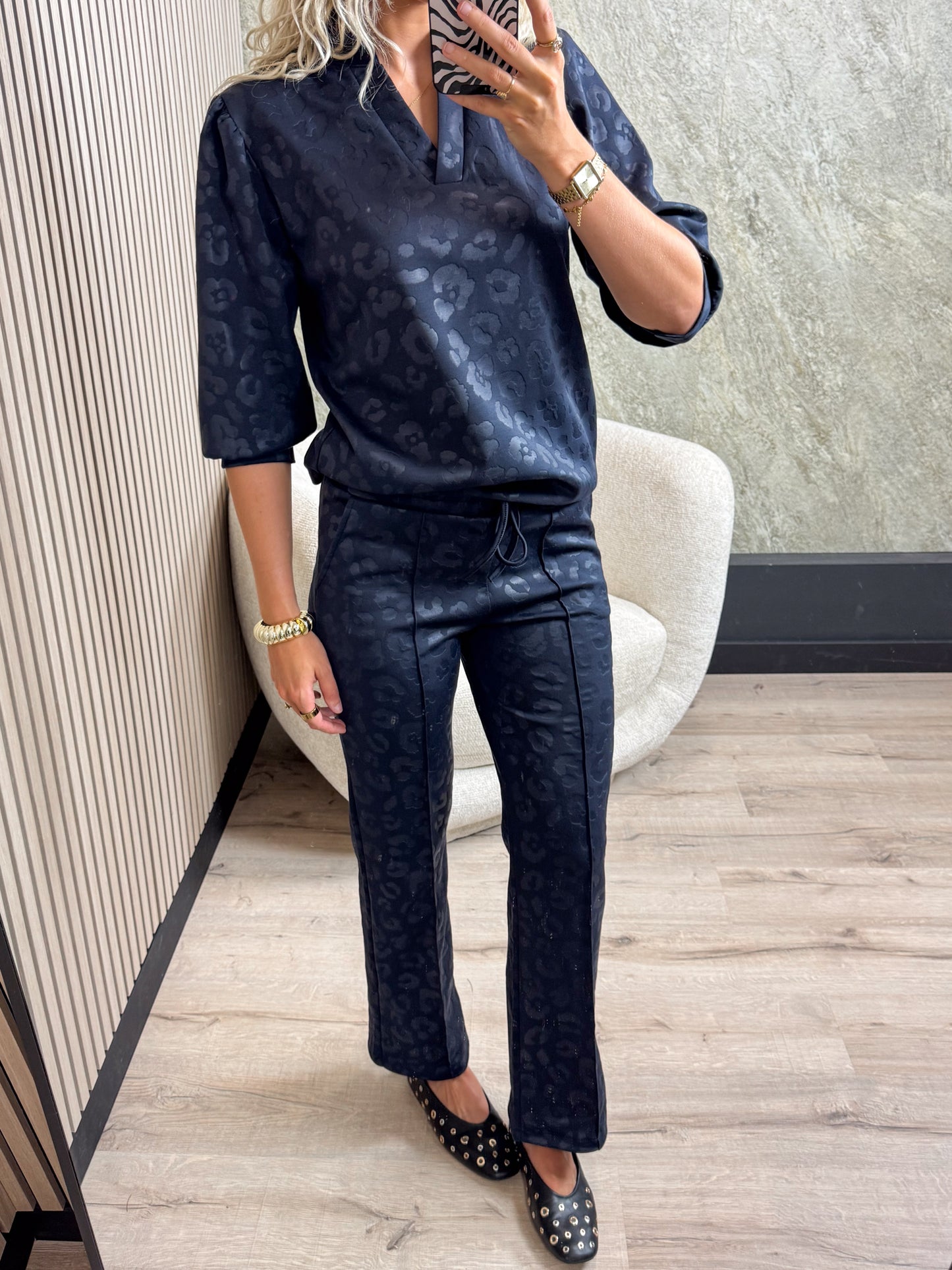 Broek Isa