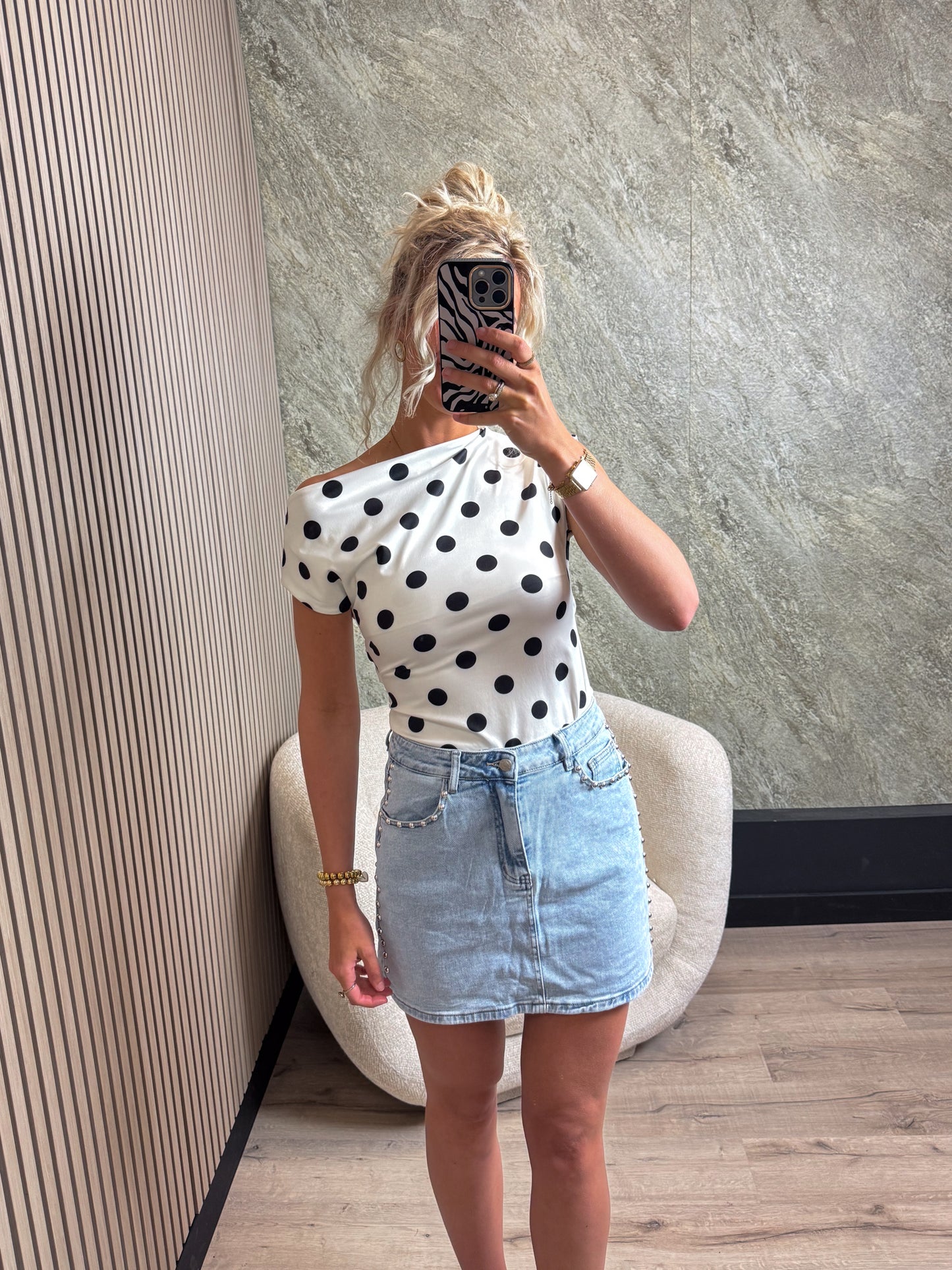 Spijkerrokje met studs